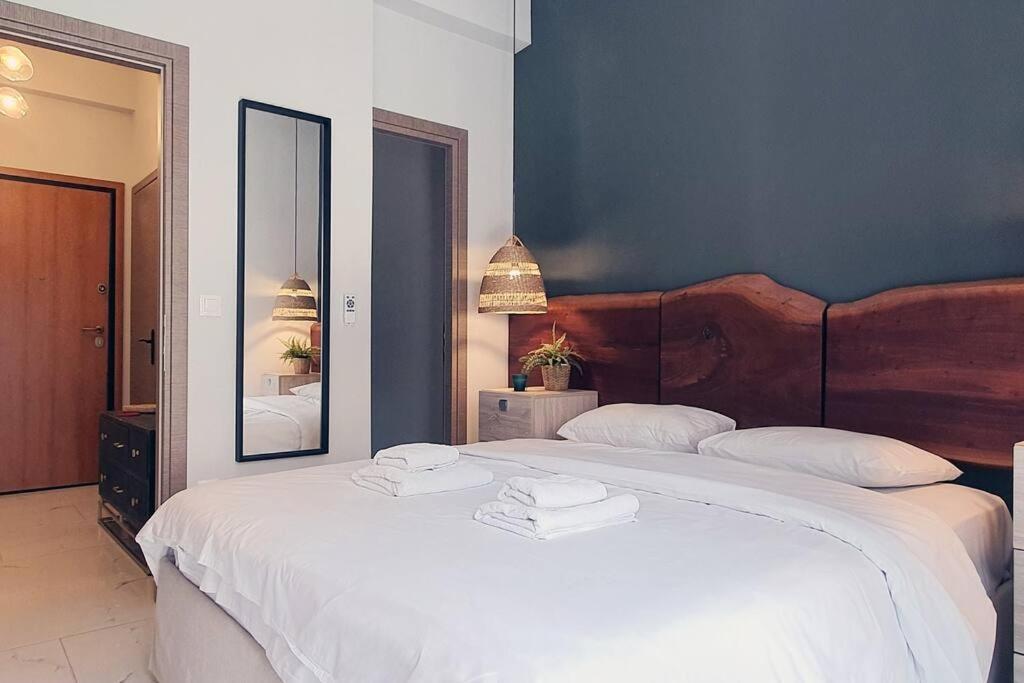 Hidden Gem On The Piraeus Coast Apartment ภายนอก รูปภาพ